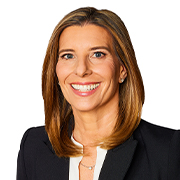 Portrait of Lesley Marks